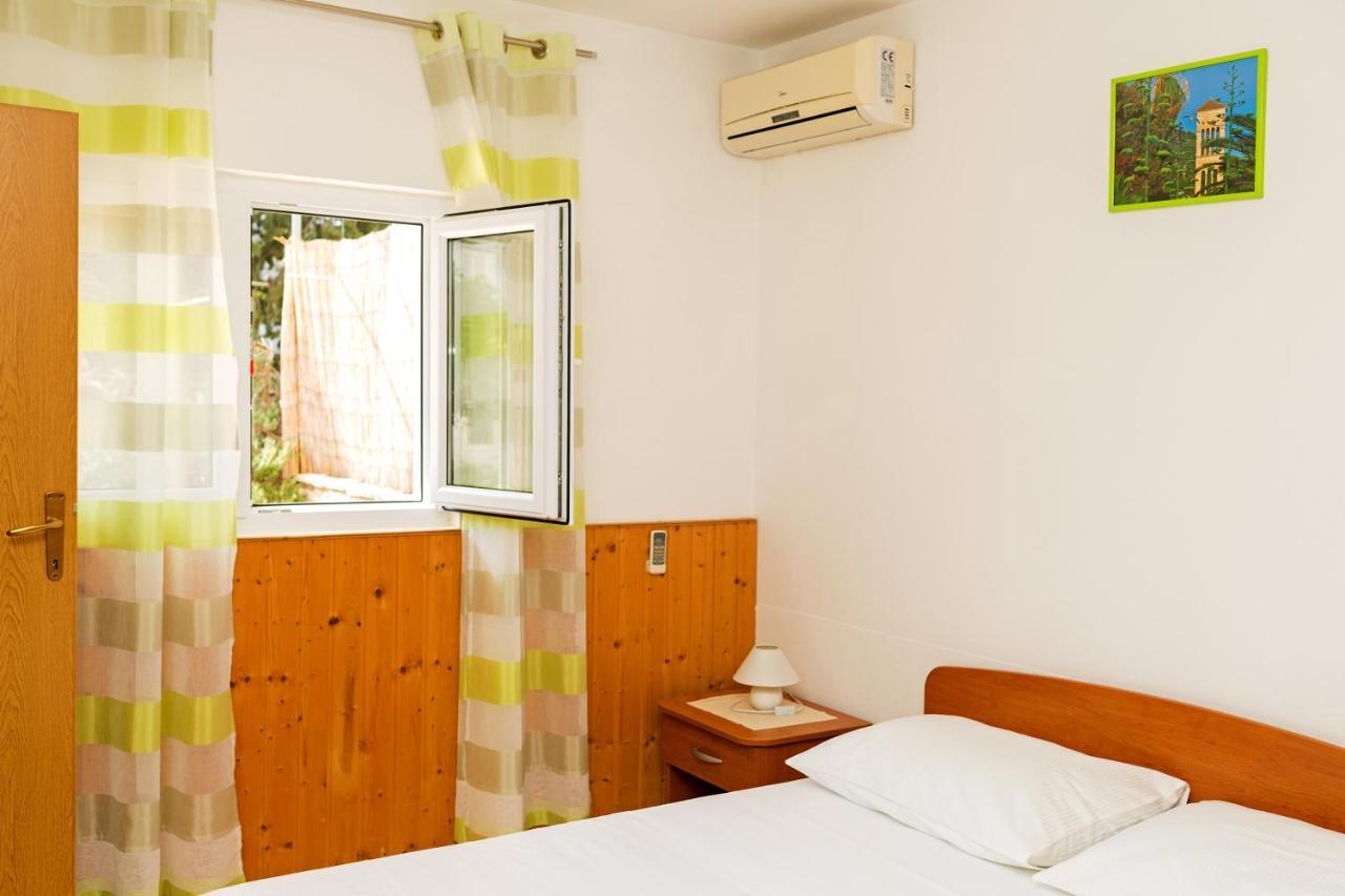 Apartments Julija Hvar Dış mekan fotoğraf